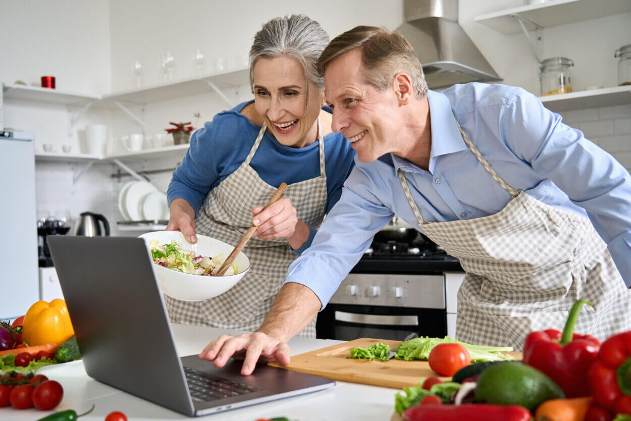 Senioren brauchen vollwertige Ernährung