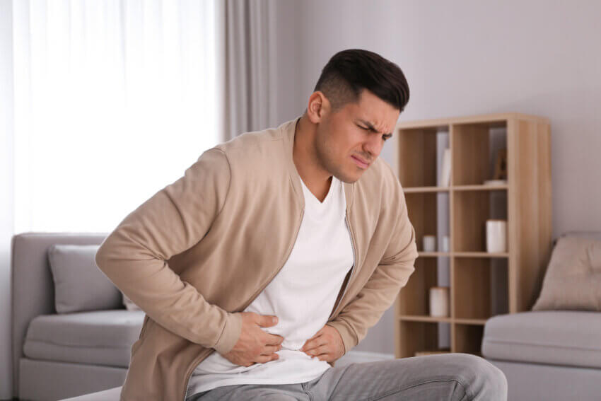 Bauchschmerzen und Verdauungsstörungen bei Gallenbeschwerden